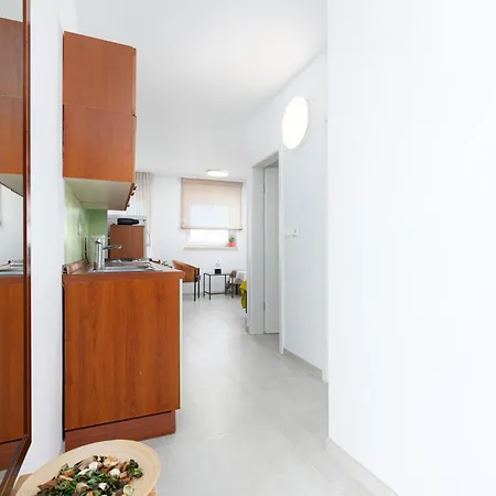 Maya With Sea View شقة بوريتش