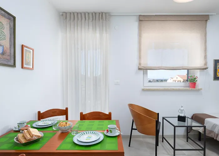 아파트 Maya With Sea View 포레치